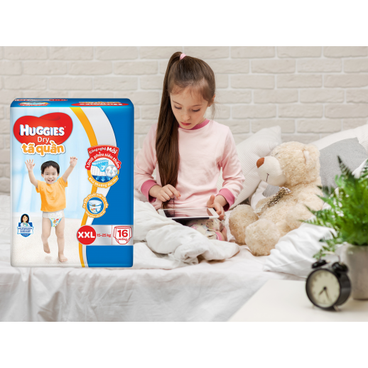 Bỉm - Tã quần Huggies size XXL - 16 miếng (Cho bé 15 - 25kg) Bỉm - Tã quần Huggies size XXL - 16 miếng (Cho bé 15 - 25kg)